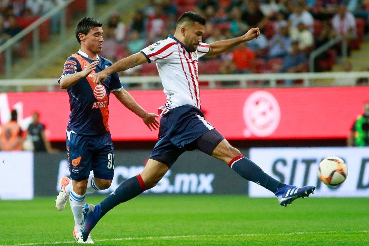 Hedgardo Marin con Chivas en Liga MX Hedgardo Marin con Chivas en Liga MX