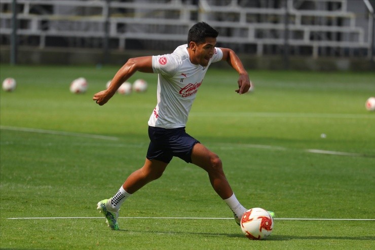 Jesús Sánchez con Chivas Jesús Sánchez con Chivas