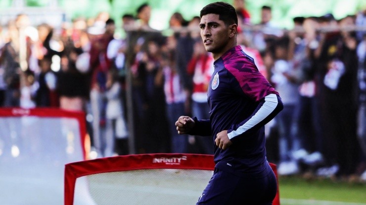 Víctor Guzmán con Chivas en pretemporada Víctor Guzmán con Chivas en pretemporada