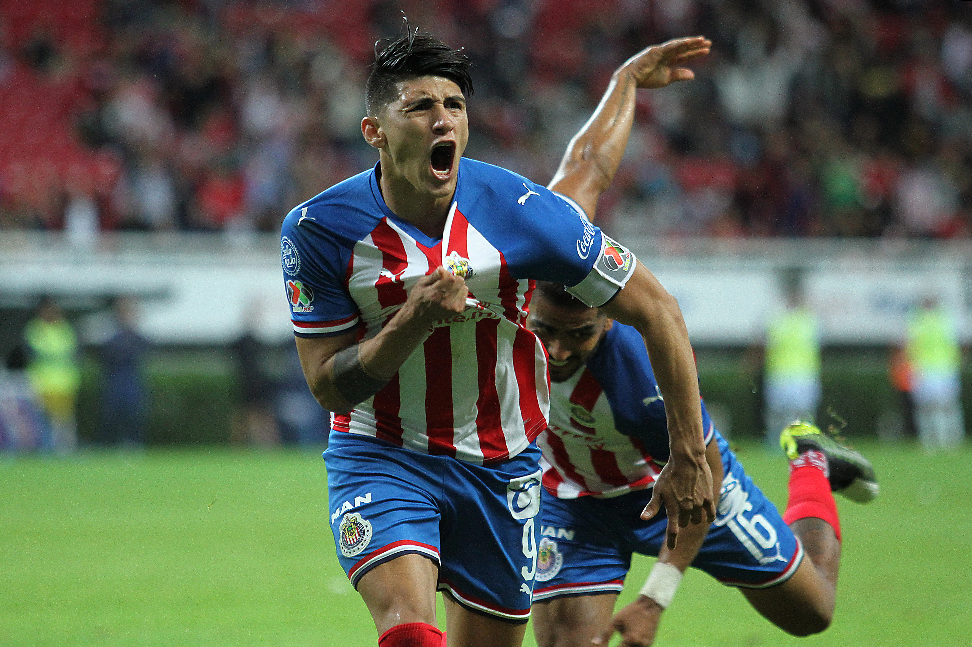Alan Pulido con Chivas en Liga MX Alan Pulido con Chivas en Liga MX