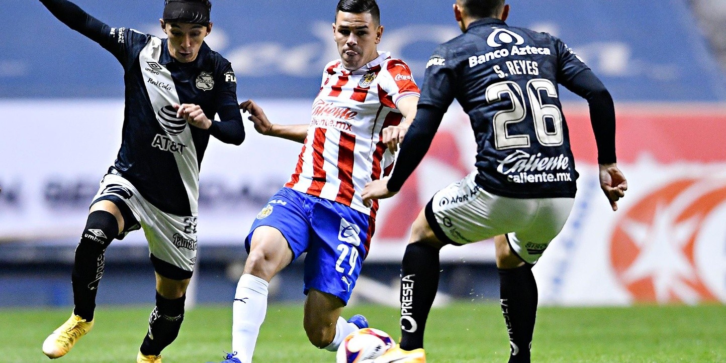 13 Miguel ponce antes de la visita de chivas a mazatlan