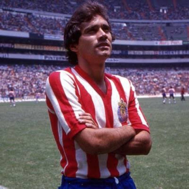 Fernando Quirarte con las Chivas en Liga MX Fernando Quirarte con las Chivas en Liga MX