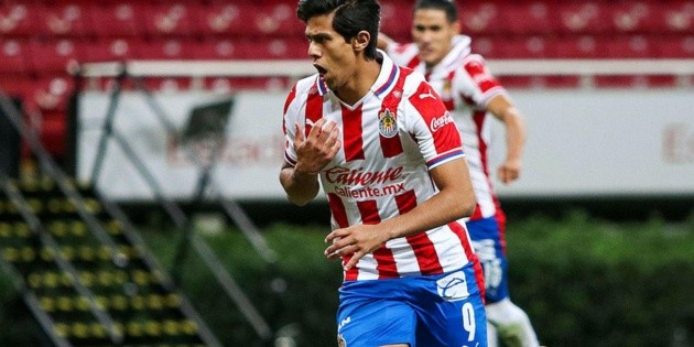 Chivas de Guadalajara ofrecen van Jose Juan Macias european equipos para el verano I Liga MX