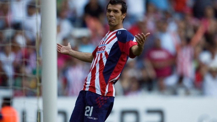 Borgetti jugó seis partidos de la Copa Libertadores de 2009 y tampoco pudo anotar un gol