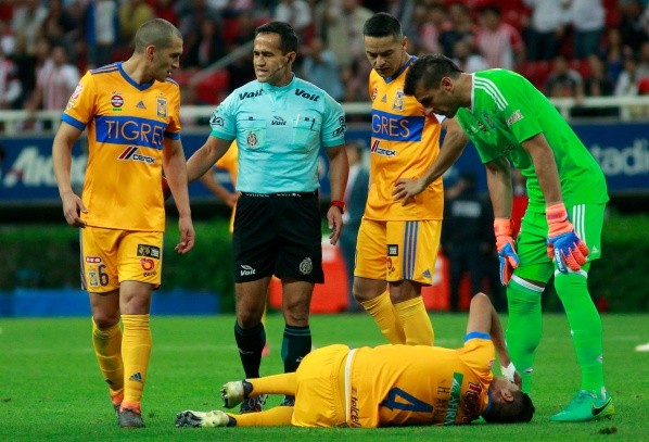 Hugo Ayala y Nahuel Guzman se ausentarían en Tigres para retar a Chivas