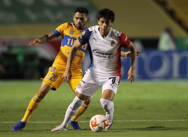 José Juan Macías de las Chivas vs Tigres José Juan Macías de las Chivas vs Tigres