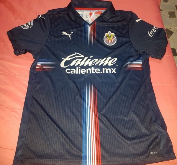 Jersey filtrado: esta sería la tercera playera de Chivas ...