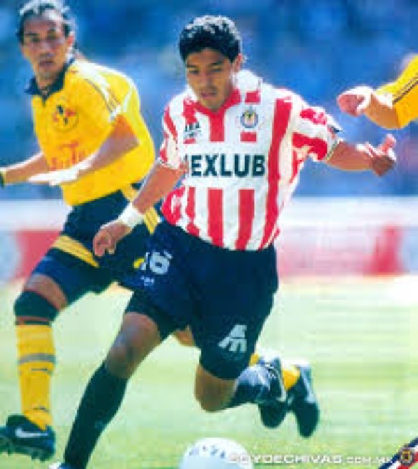 Gabriel García de Chivas vs América en 1996 Gabriel García de Chivas vs América en 1996