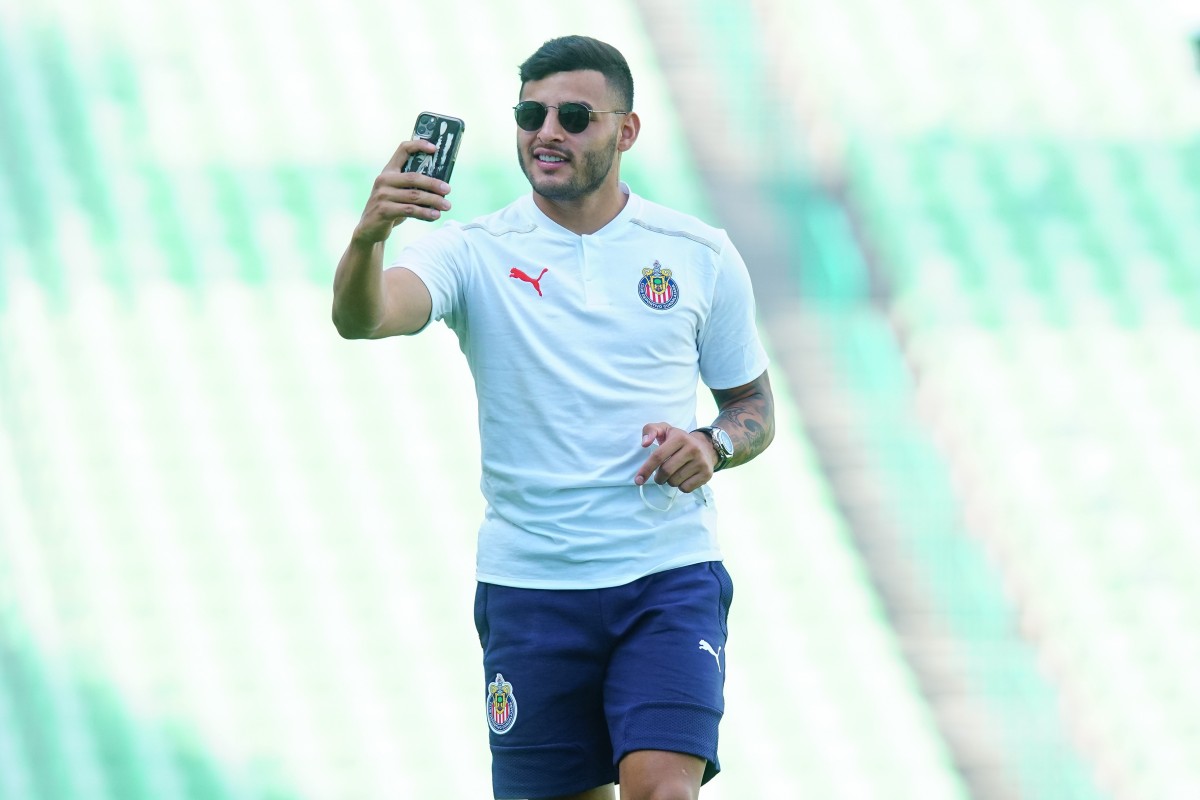 Alexis Vega con Chivas Alexis Vega con Chivas